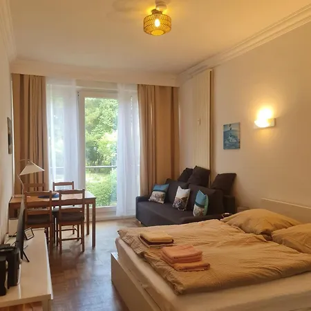 Paerchenwohnung Strandallee *