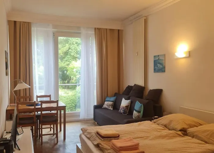 Paerchenwohnung Strandallee *